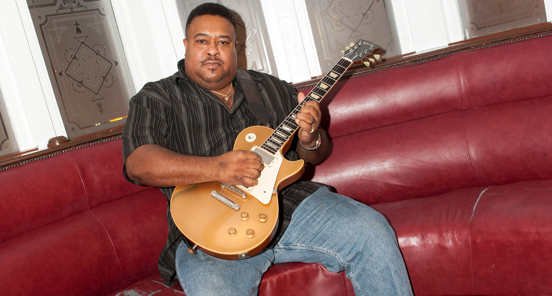 Larry McCray with his Gibson Les Paul