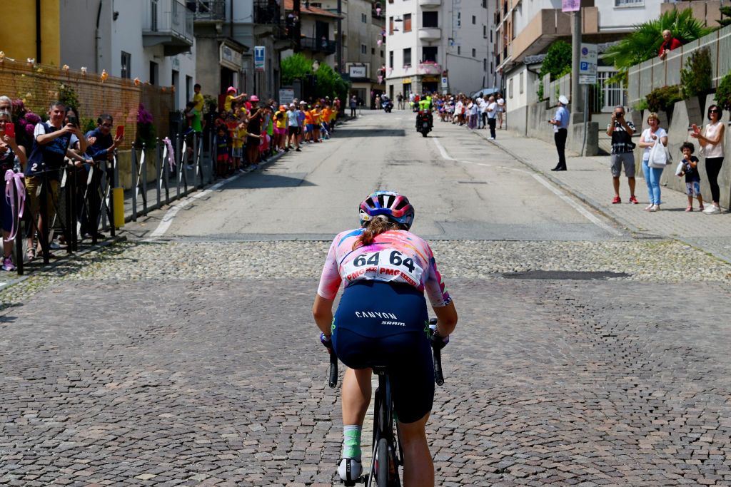 CERES ITALY JULY 04 Antonia Niedermaier of Germany and Team CanyonSRAM Racing competes in the breakaway during the 34th Giro dItalia Donne 2023 Stage 5 a 1056km stage from Salassa to Ceres UCIWWT on July 04 2023 in Ceres Italy Photo by Dario BelingheriGetty Images