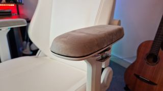 The armrests of the Secretlab Titan Evo NanoGen Edition