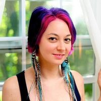 Britni de la Cretaz's avatar