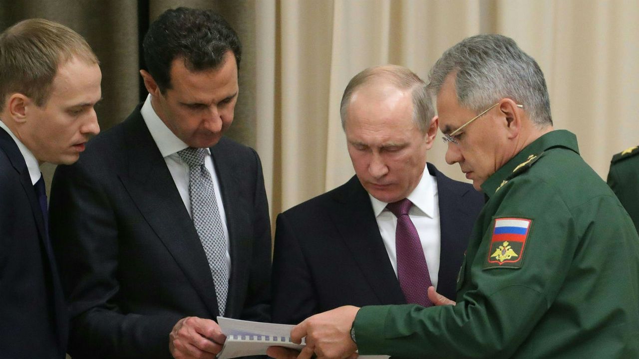 Vladimir Putin discusses military tactics with Syria&amp;#039;s Bashar al-Assad