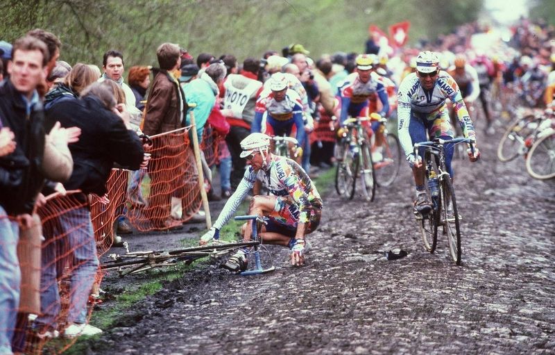 Johan Museeuw tries to get back up after his kneecap shattering crash