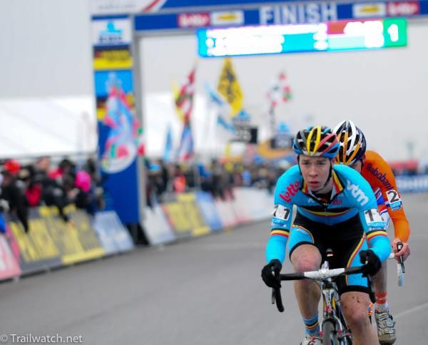 Laurens Sweeck (Belgium) with one lap to go