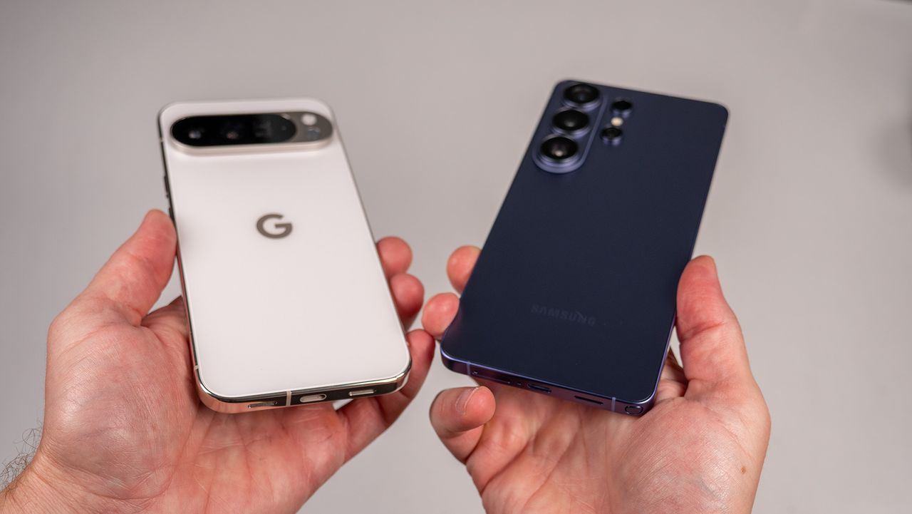 Comparing the white Google Pixel 10 Pro XL with the blue Samsung Galaxy S26 Ultra