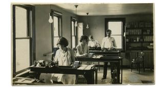 A black and white picture of the D'Addario Factory in 1917.