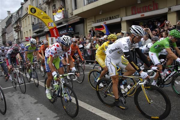 The peloton rolls out of Colmar