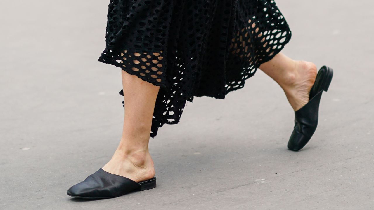 Image for Found: The It-Girl Commuter Shoes You&#039;ll See Everywhere in 2025