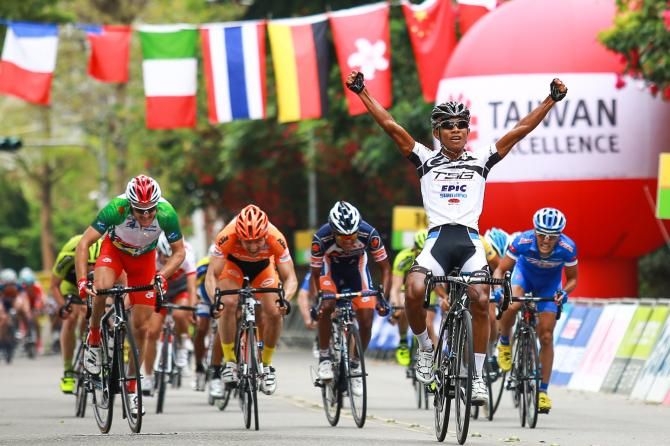 Shahrul Mat Amin wins ahead of Bernard Sulzberger, Andreas Muller, Adiq Hussainie and Takeaki Ayabe.