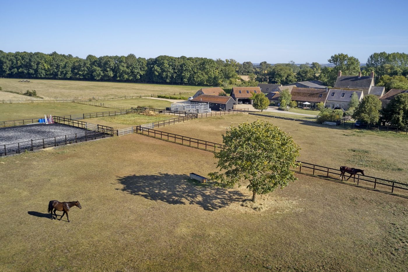 Middle-Barn-Pusey-Knight-Frank-6-scaled-e1588670860715.jpg