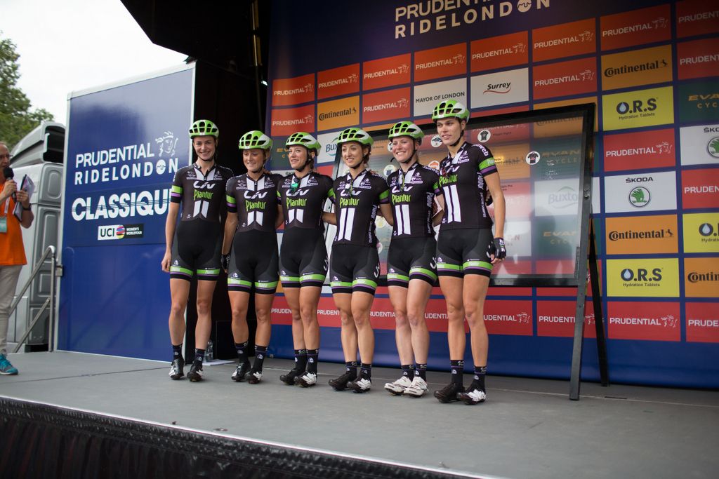 The Liv-Plantur team presented to the crowd