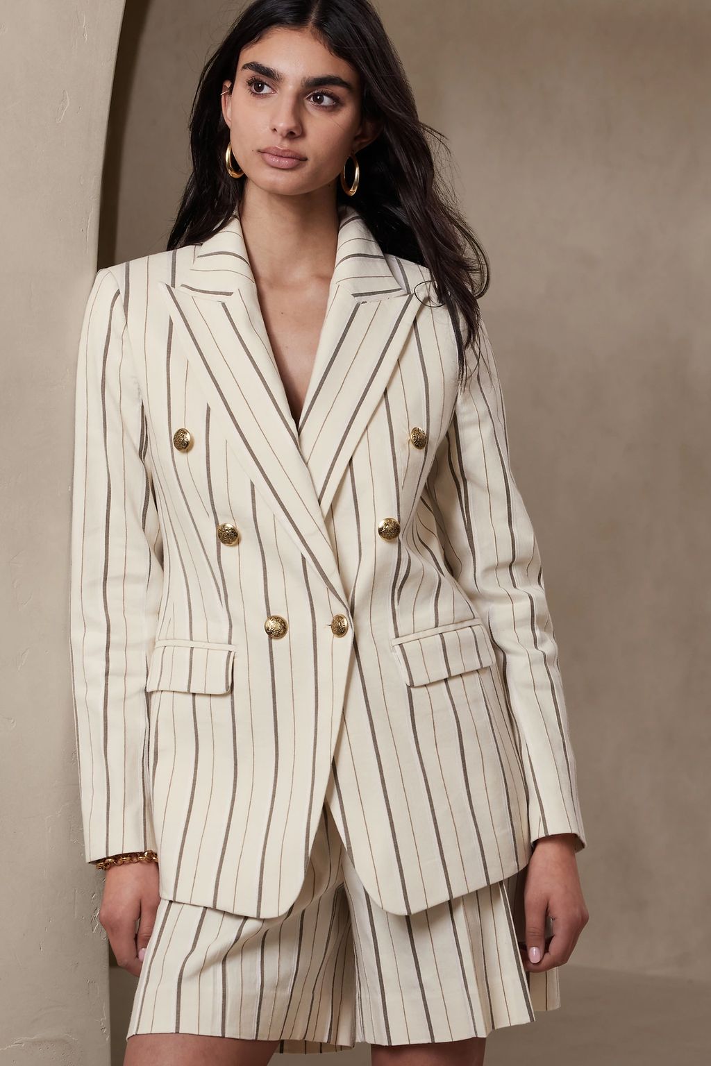 The 11 Best Linen Blazers for Women in 2024 | Marie Claire