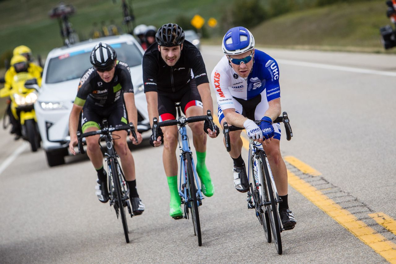 Tanner Putt (UnitedHealthcare) leads the break