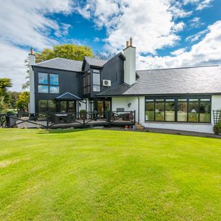 The Cairns, Fallaws, Monikie, By Broughty Ferry, Angus, Scotland