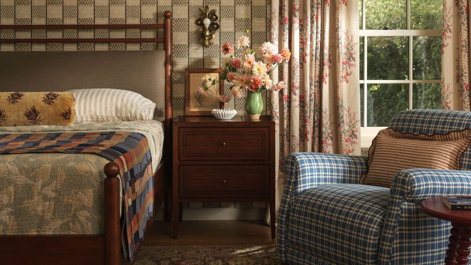 The Cozy Flush Mount Lighting Switch That Refreshed My Bedroom