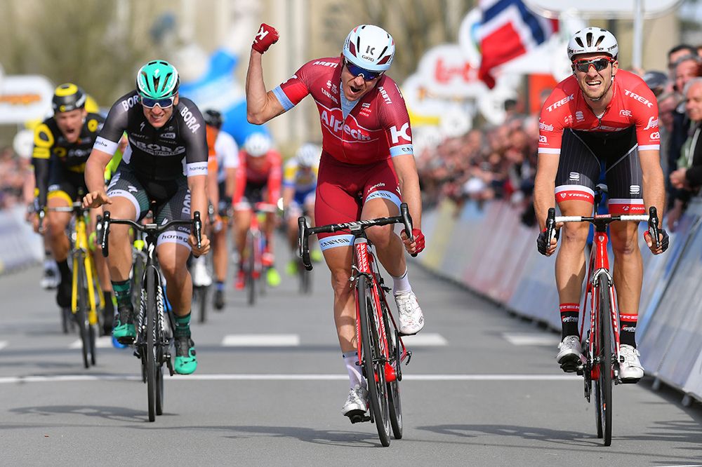 Alexander Kristoff wins stage 2 at Three Days of De Panne