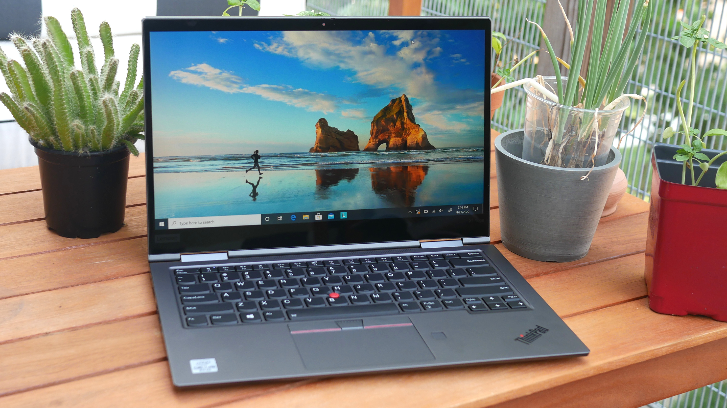 Artists and writers who prefer to write/draw by hand will appreciate the ThinkPad X1 Yoga, the best 2-in-1 laptop.&nbsp;