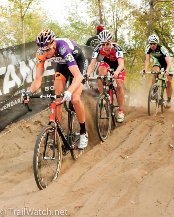 Ryan Trebon (Kona) leading Valentin Scherz through a new sand pit.
