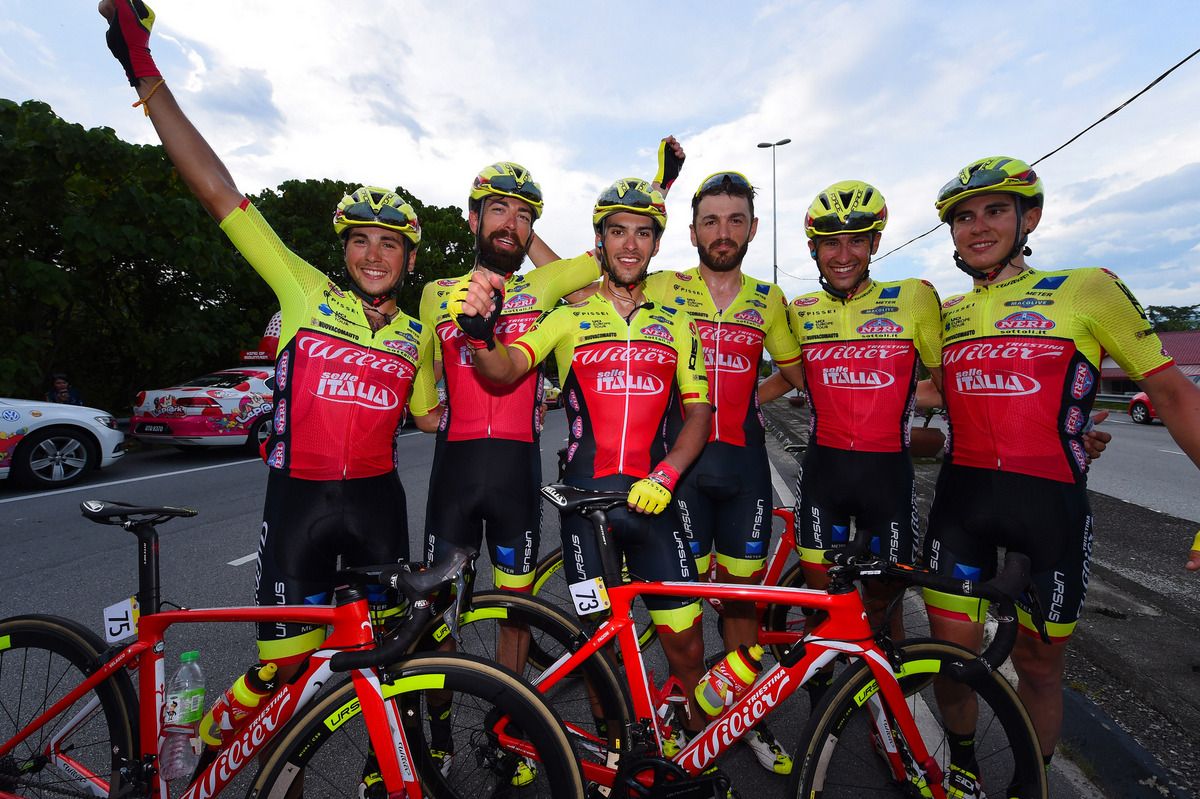 The happy Wilier Triestina-Selle Italia celebrate the stage win