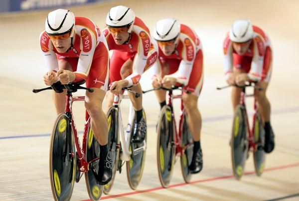 The Danish team set the fastest time at half distance but fell back to make the bronze medal final in the men's 4,000m team pursuit