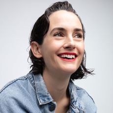 a headshot photo of Karla Welch