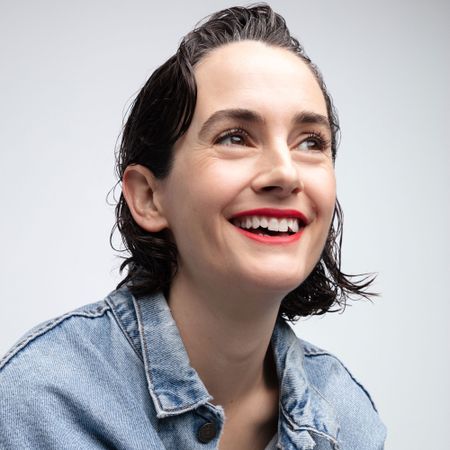 a headshot photo of Karla Welch