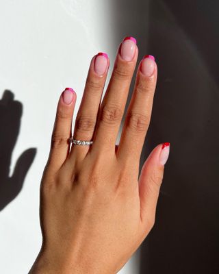 @iramshelton pink and red French tip nails