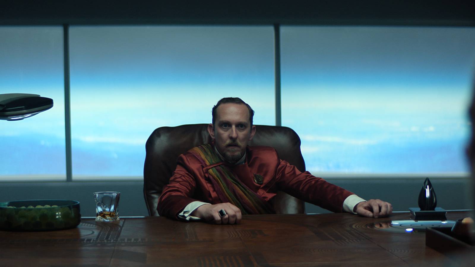 Leo Bill in the fourth episode of the third season of Foundation on Apple TV Plus.
