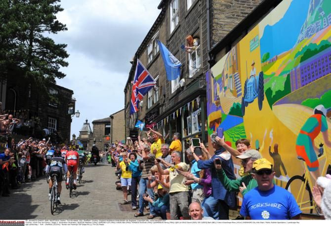 The cobbled climb in Oxenhope
