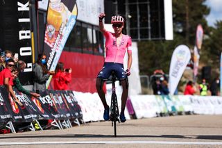 Hugh Carthy wins the final stage of the Vuelta a Burgos 2021