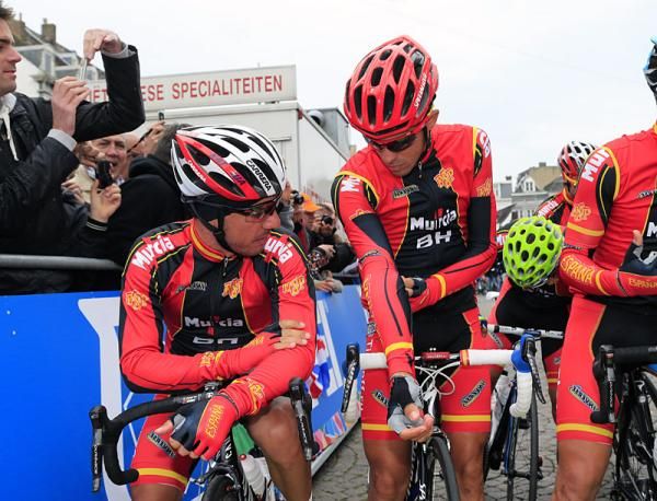 Spain's Joaquim Rodriguez and Alberto Contador on the start line.