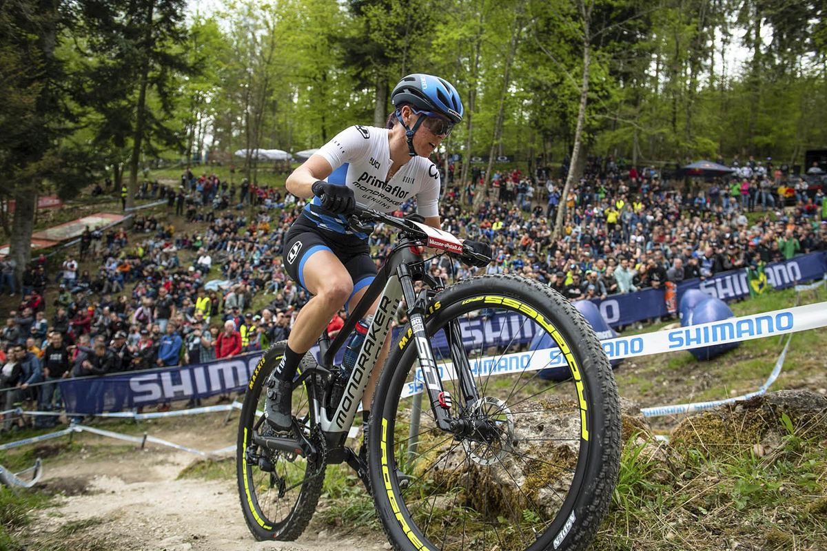 Rebecca McConnell (Aus) Primaflor Mondraker Genuins