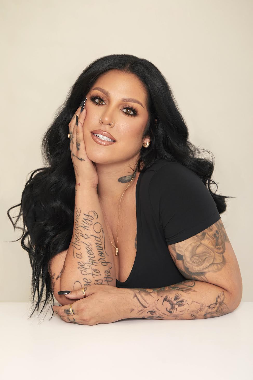 Lipsticknick headshot