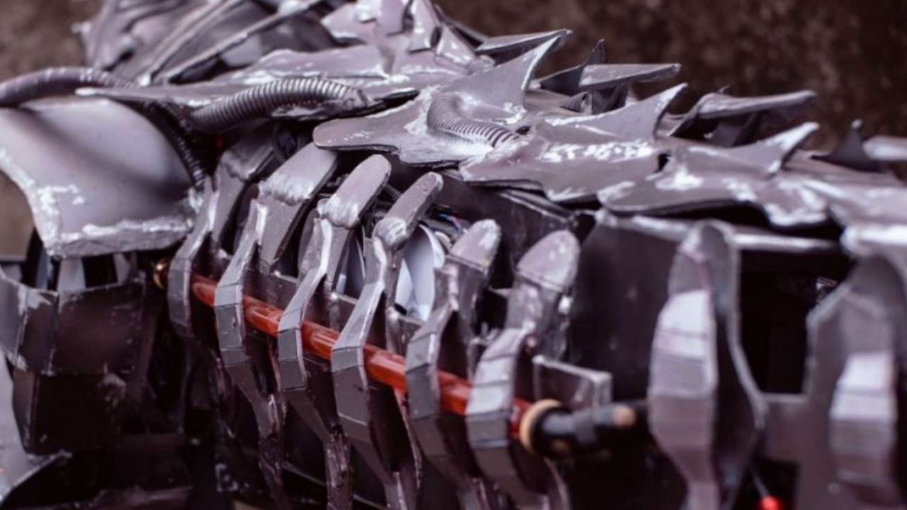 Dino Grimlock mod process by Ed Mod Craft