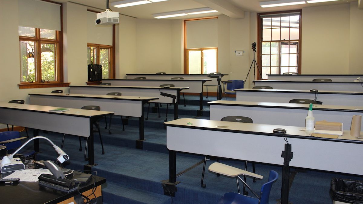 Yamaha YVC-1000 in HyFlex classrooms at Willamette University