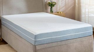 Soak&Sleep Cooling Memory Foam Mattress