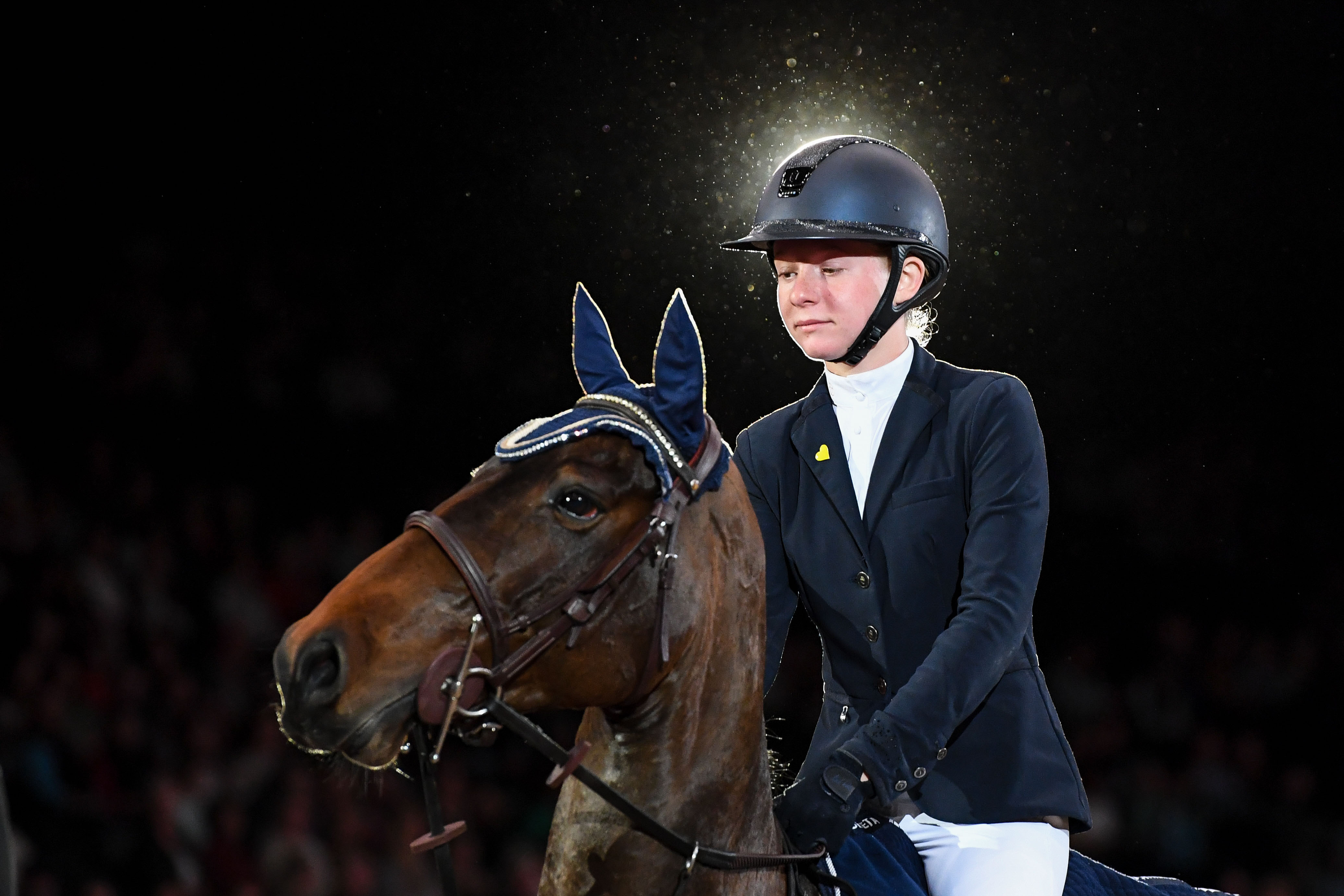 Izabella Rogers and Neil 55 win the HOYS pony Foxhunter title