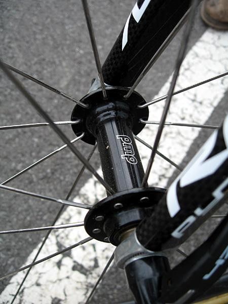 The matching PMP front hub