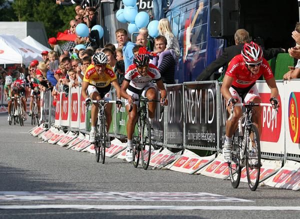 The sprint for second place.
