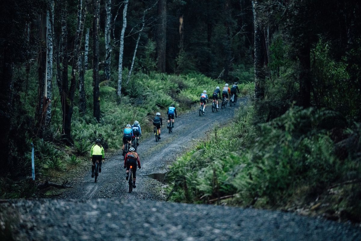 Devils Cardigan 2023, the race to decide the Australian gravel title