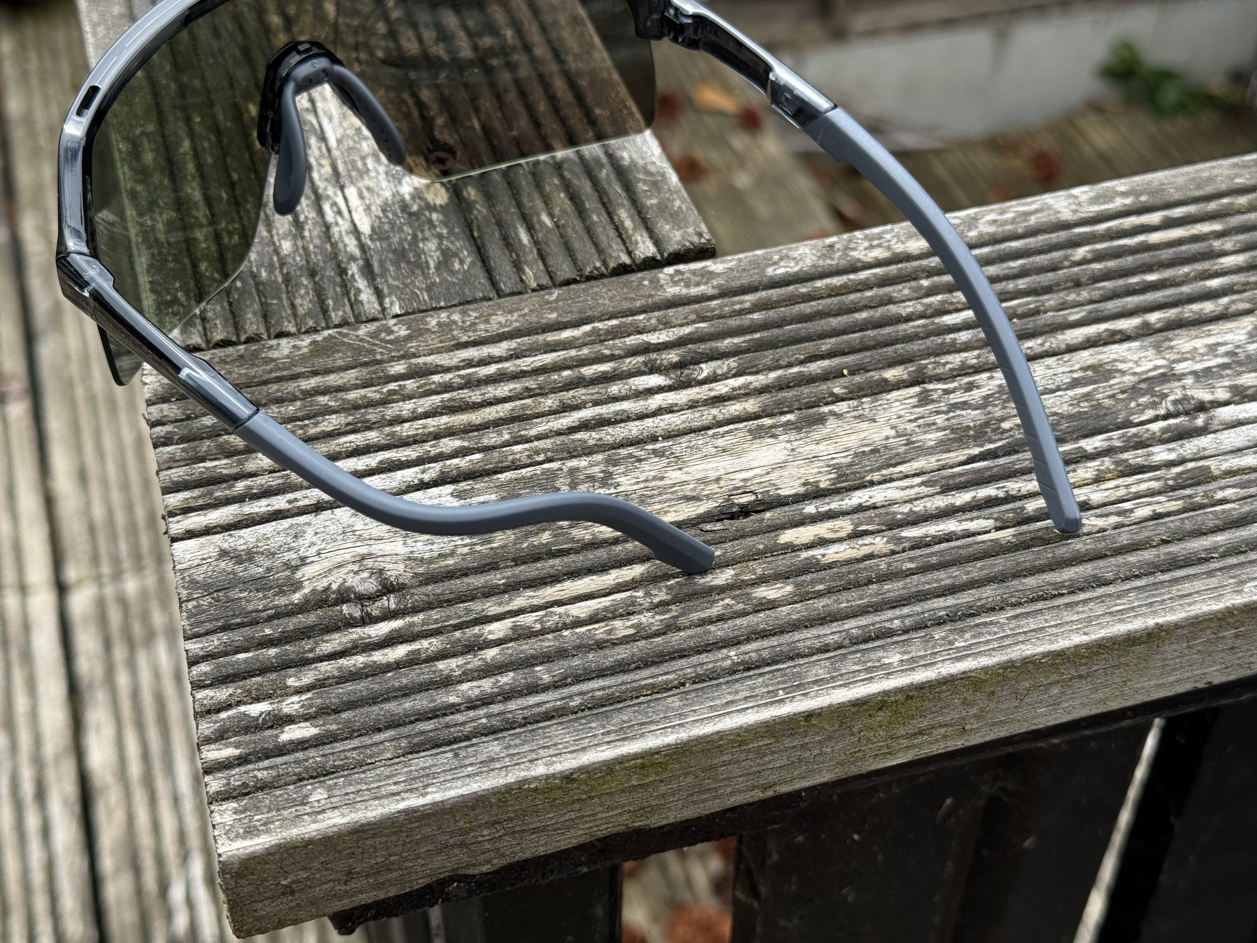 The adjustable arms can be bent in, out, up, or down