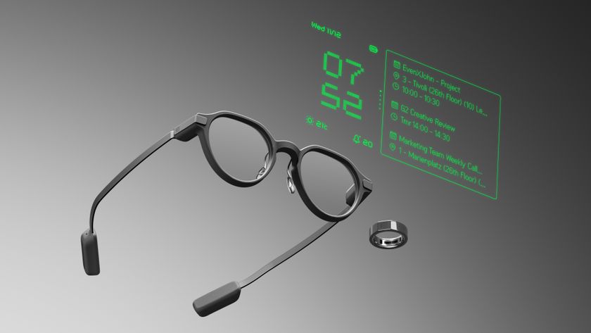Even G2 smart glasses side by side with the R1 ring