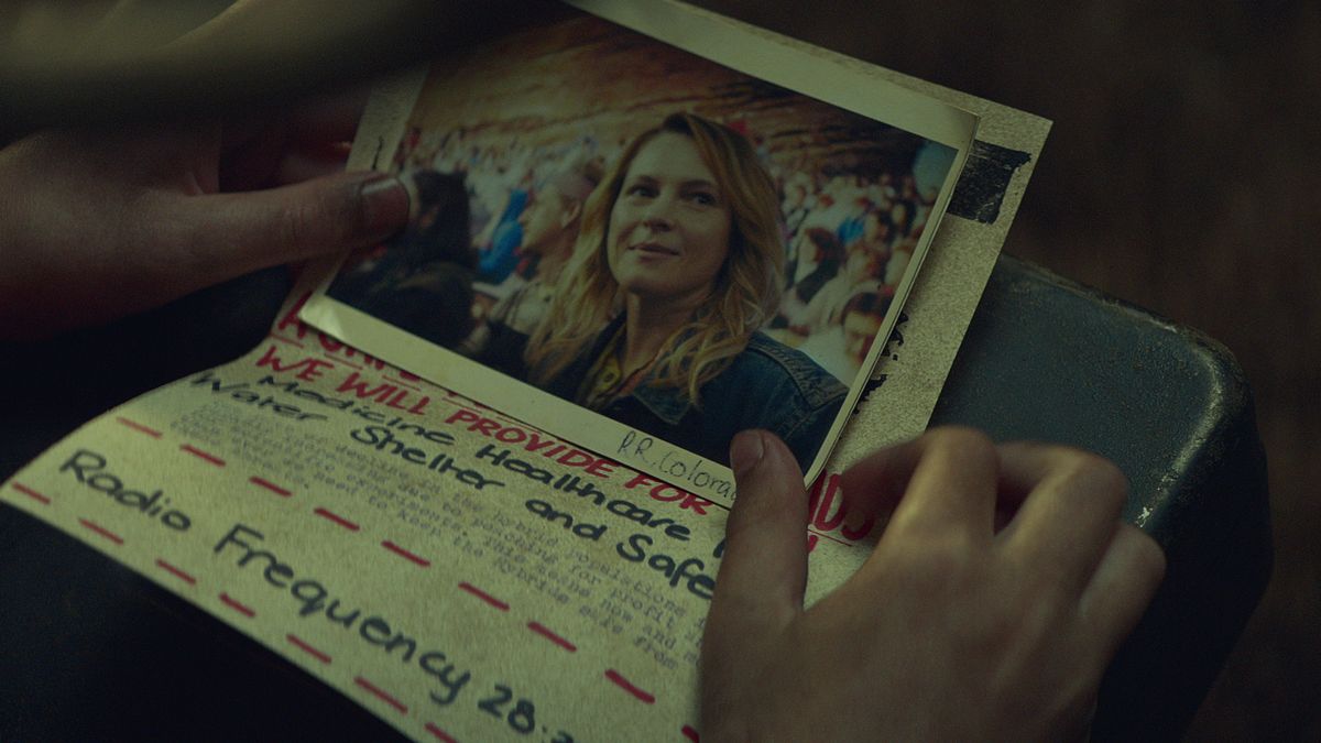 Amy Seimetz as Birdie in "Sweet Tooth" on Netflix.