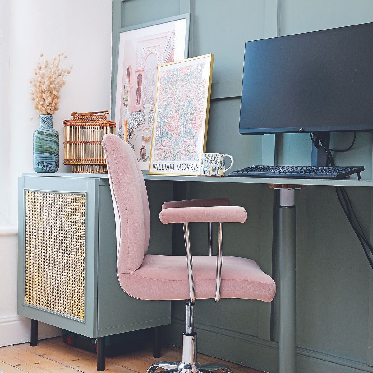 21 Small Office Ideas To Make Any WFH Situation Work