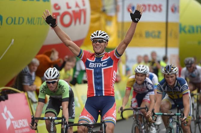 Thor Hushovd (BMC) wins the sprint in Rzeszow