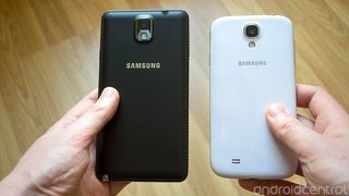 Galaxy Note 3 vs S4