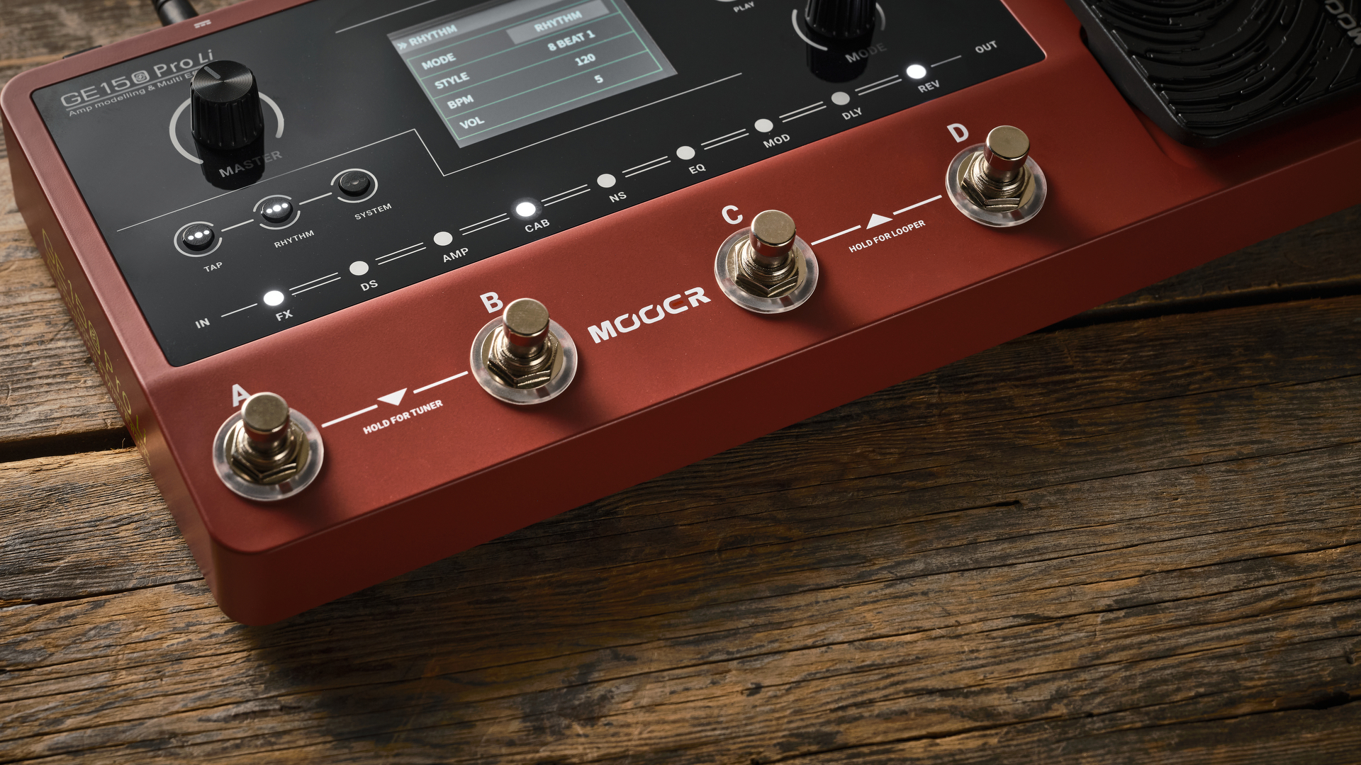 Mooer GE150 Pro li on wooden floor