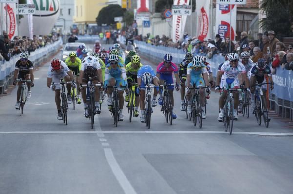 The sprint for second place at the Trofeo Laigueglia
