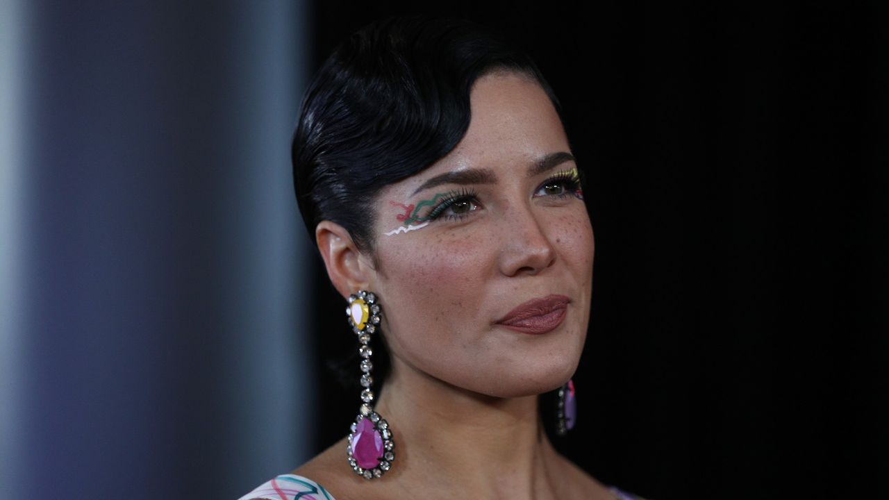 Halsey arrives for the 33rd Annual ARIA Awards 2019 at The Star on November 27, 2019 in Sydney, Australia