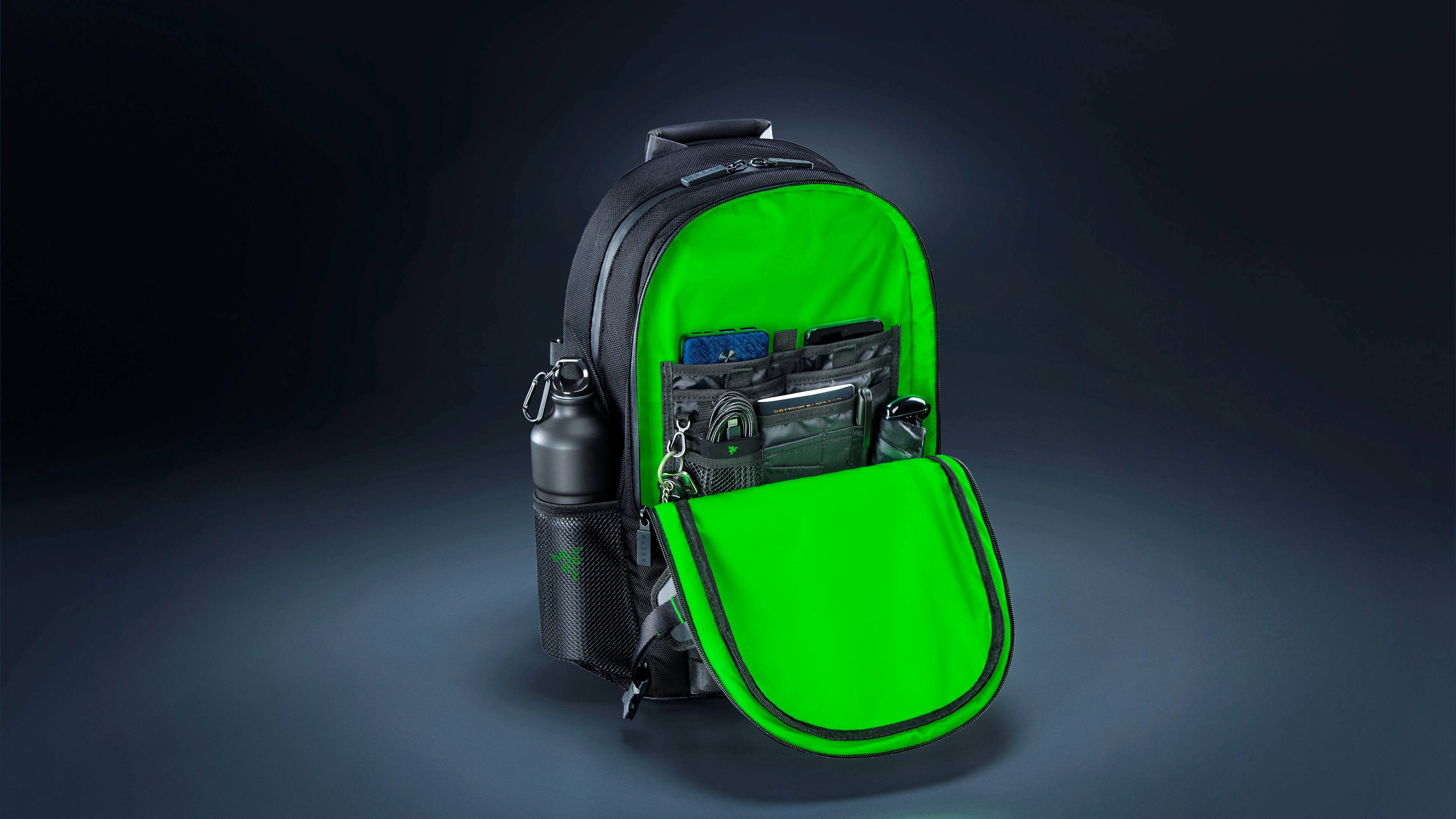 Image of the Razer Rogue V3 Backpack (16-inch).