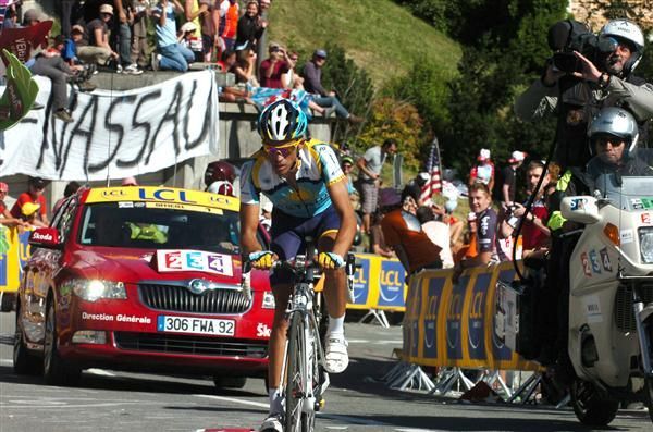 Alberto Contador (Astana) continues towards the stage victory